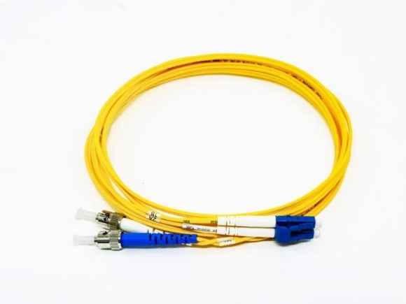 FIB Fiber Optic Cable Duplex Patch Cable 1.6mm SM SMF-28 Ultra Fiber ST/UPC to LC/UPC 2 meter  FIB Fiber Optic Cable Duplex Patch Cable 1.6mm SM SMF-28 Ultra Fiber ST/UPC to LC/UPC 2 meter